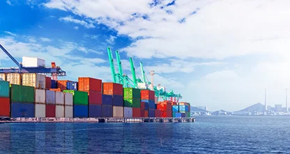 El comercio mundial enfrenta una década de estancamiento e inflación